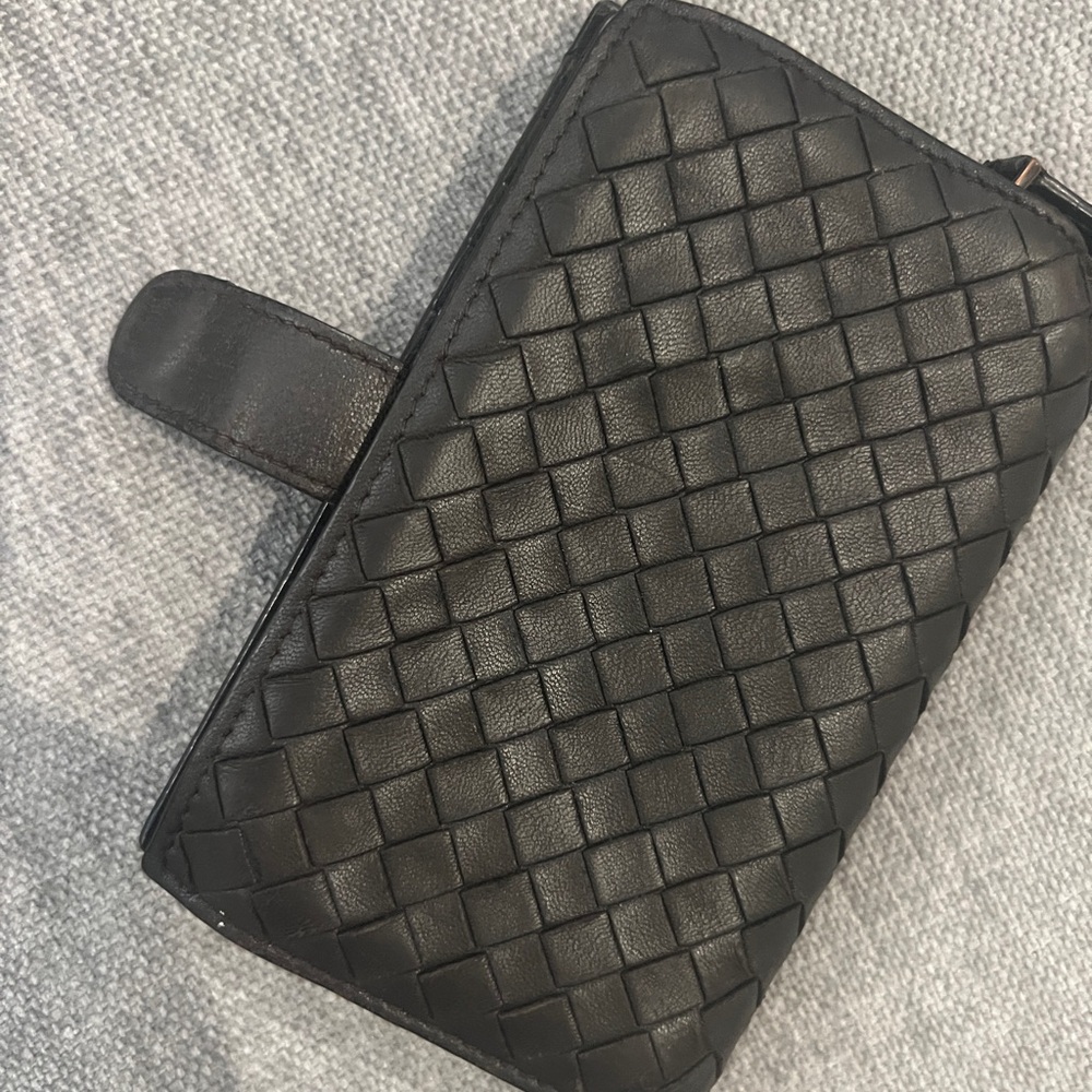 Bottega Veneta Black Intrecciato Brown Wallet - Picture 5 of 11